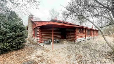 Photo of Cozy Log Cabin in Oneonta, Alabama