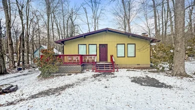 Photo of Pocono Mountain Retreat: Ranch Home in A Pocono Country Place $140,000