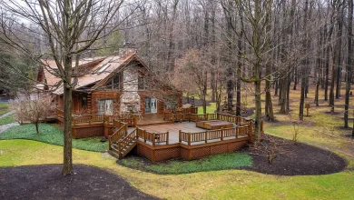 Photo of Luxurious Custom-Built Log Home Estate on 64.9 Acres