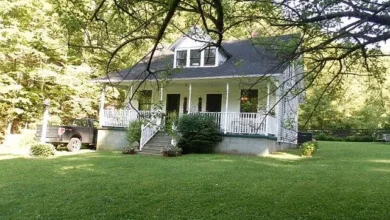 Photo of 110-Acre Fenced Horse Farm with 8-Stall Barn & Updated Home | $249,000 KY.