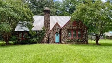 Photo of Historic 1930s Bungalow with Scenic Views. $105,000