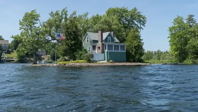 Photo of Charming Island Retreat with Panoramic Lake Views
