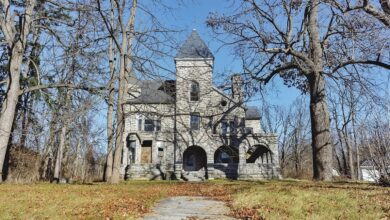 Photo of “Spacious 8-Bedroom Historic Home on 12 Acres for Sale in Palatine Bridge, NY”