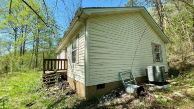 Photo of Charming 2-Bedroom Home on 12 Acres for Sale in Hi Hat, Kentucky