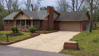 Photo of Charming Ranch-Style Residence with Generous Living Space in Monroeville